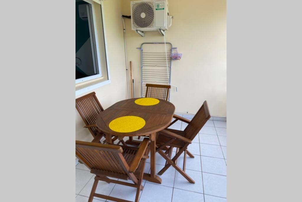 Appartement L' AURé à Le Lamentin Extérieur photo