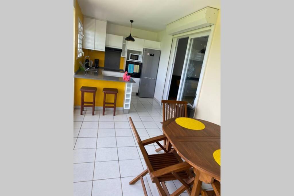 Appartement L' AURé à Le Lamentin Extérieur photo
